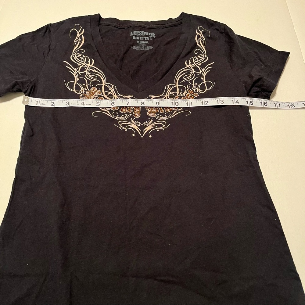 Leesburg Bikefest Women Size Medium Black Short Sleeve Shirt Fitted Biker V-neck - Picture 5 of 7